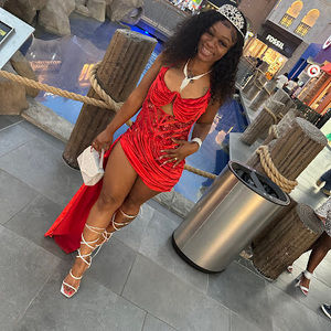 Meet your Posher, Pretty